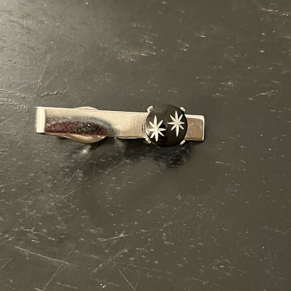 Vintage Swank mens tie clip starburst